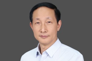 副校长：蒋伯杰