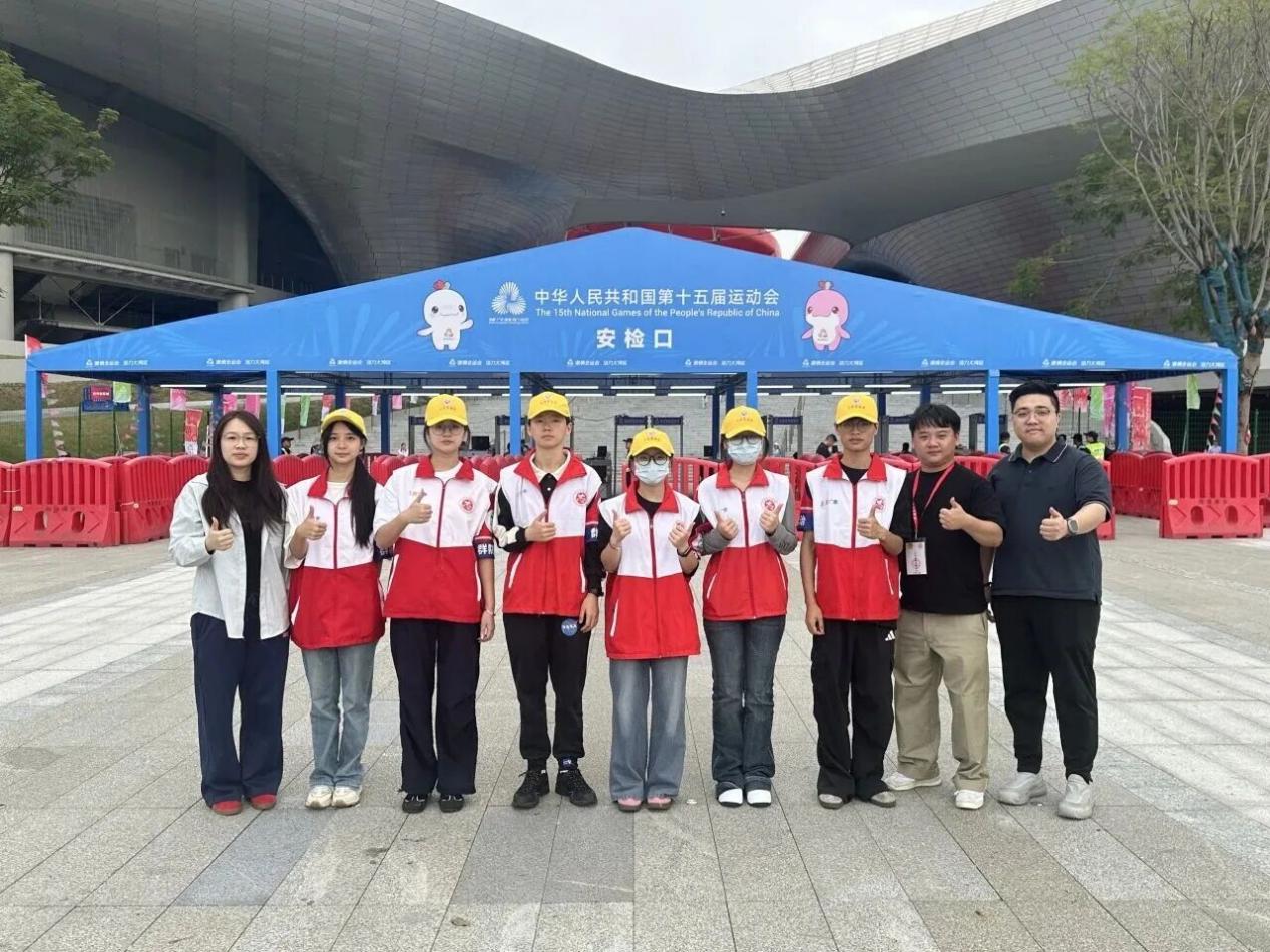 ede5e96eff27f82fb436fe874bdff353