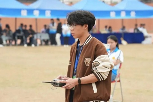 碧职荣耀 | 师生齐上阵，“羊城工匠杯”无人机大赛双双获奖！