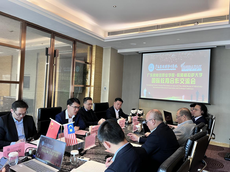 4864fcec3649fbf6c8a7104a3cb90be2